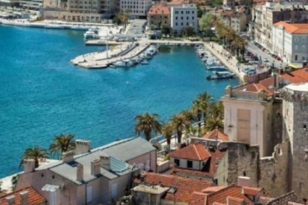 Bright And Colourful Apartment Luce -Sandy Beach Split Dış mekan fotoğraf