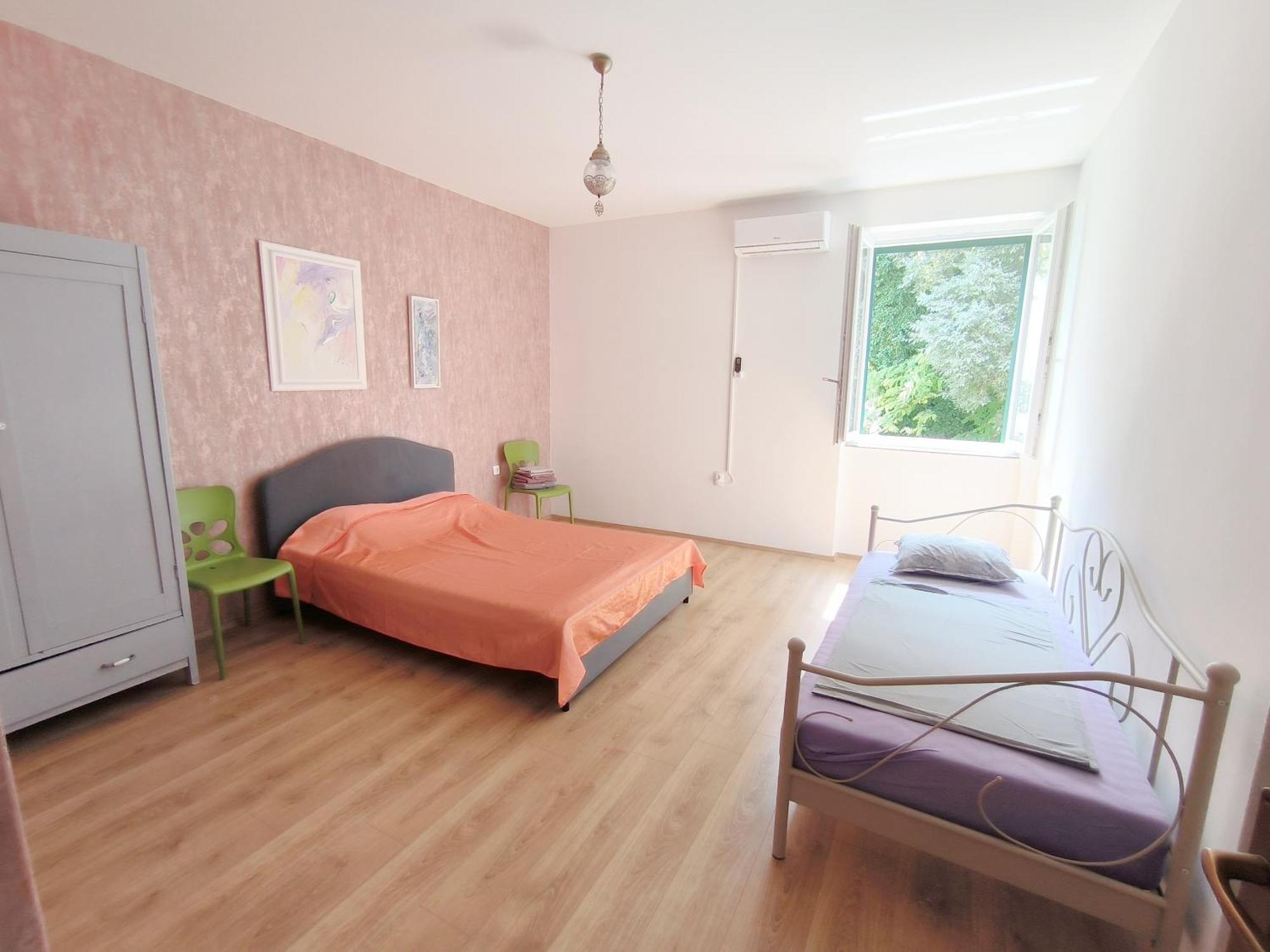 Bright And Colourful Apartment Luce -Sandy Beach Split Dış mekan fotoğraf